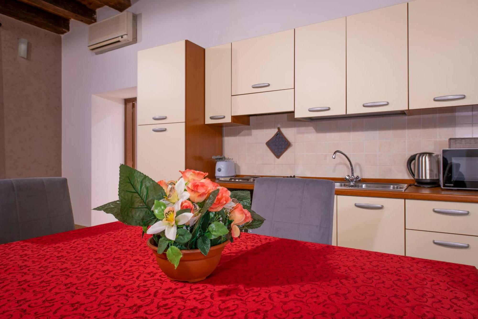 Arena Suite Mazzini Verona Luaran gambar